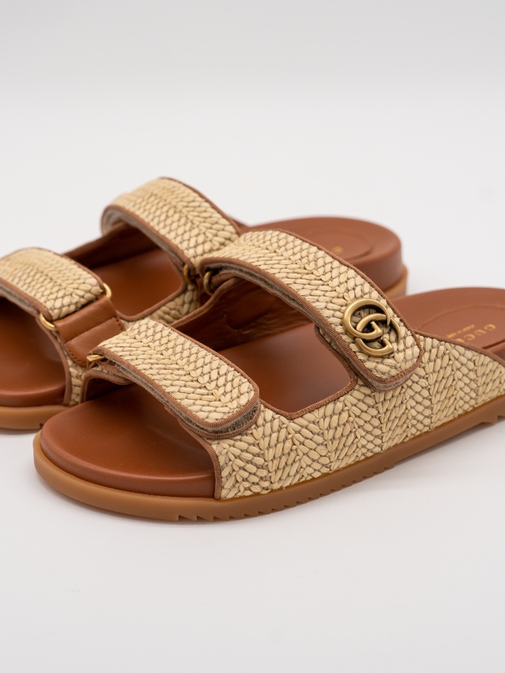 Gucci Women's Raffia Sandals Straps GG Logo Brown Slide size 39eu 9 US
